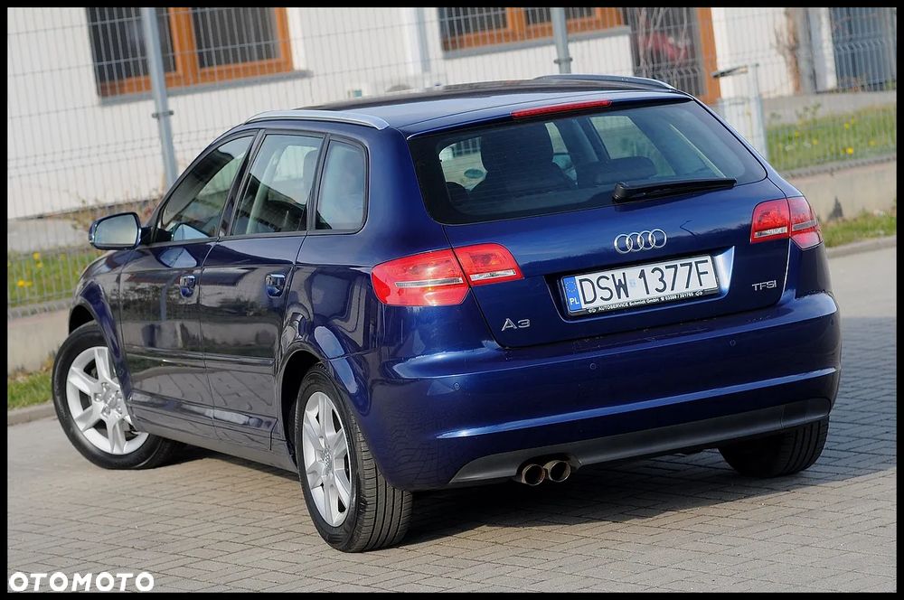 Audi A3 Sportback - 3