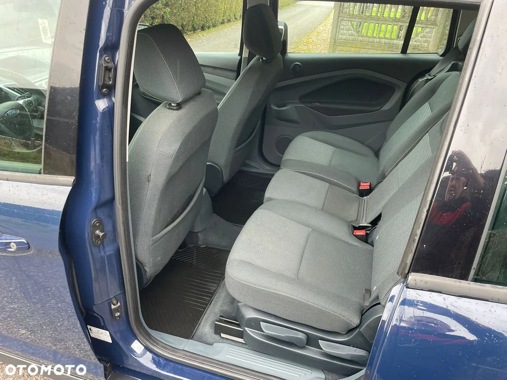 Ford C-MAX - 15