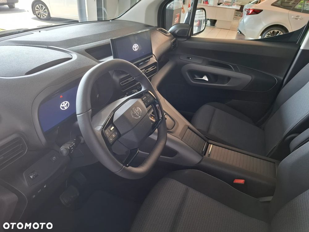 Toyota Proace City Verso 1.5 D-4D VIP - 16
