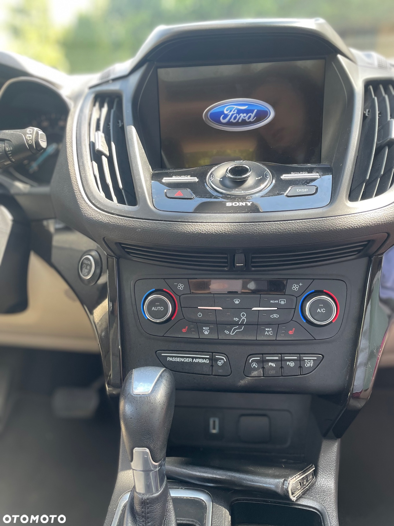 Ford Escape 2.0 EcoBoost AWD Titanium - 18