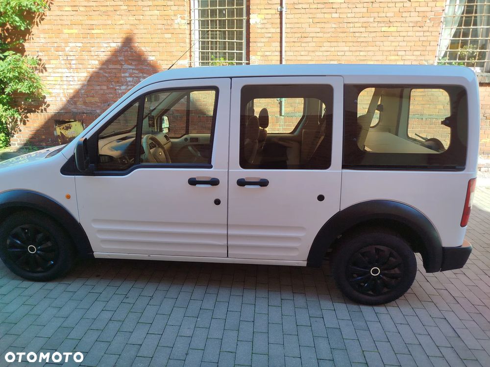 Ford Tourneo Connect - 17