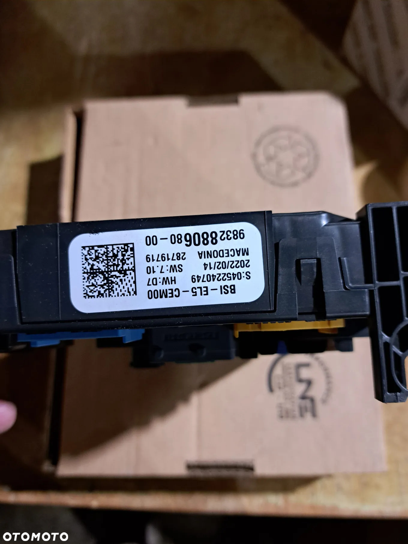 Skrzynka bezpieczników moduł BSI Citroen Peugeot Opel 1682093180 9832880680 - 4