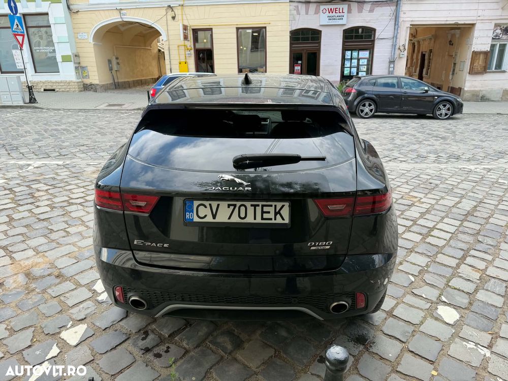 Jaguar E-Pace - 10