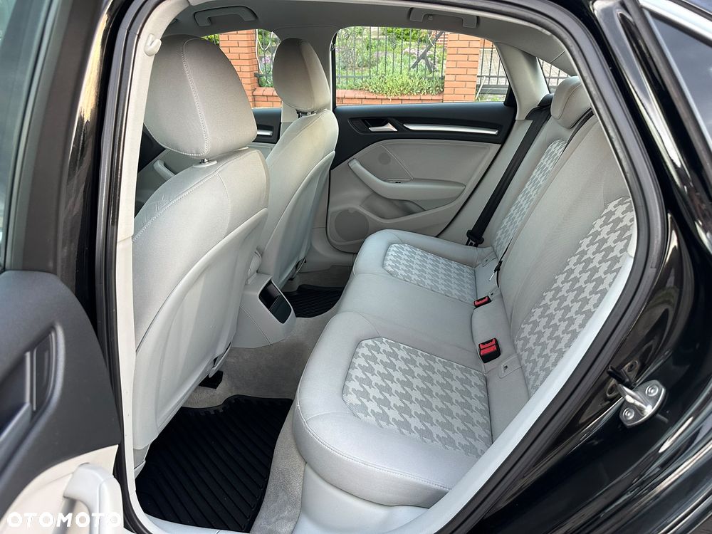 Audi A3 Limousine 1.4 TFSI Ambiente - 12