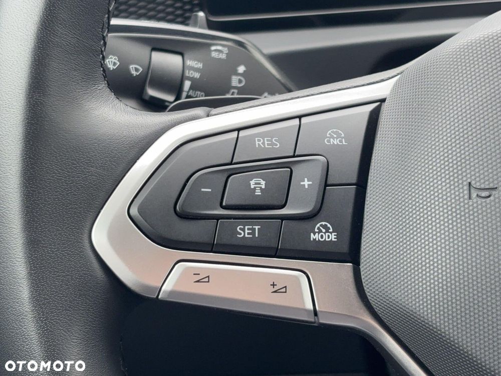 Volkswagen Tiguan 1.5 TSI EVO Life DSG - 23