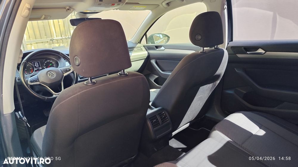 Volkswagen Passat 2.0 TDI DSG Comfortline - 8