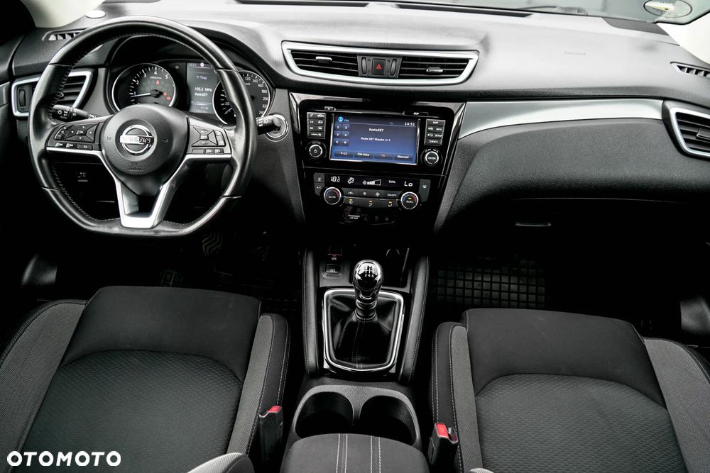 Nissan Qashqai 1.2 DIG-T Tekna EU6 - 19