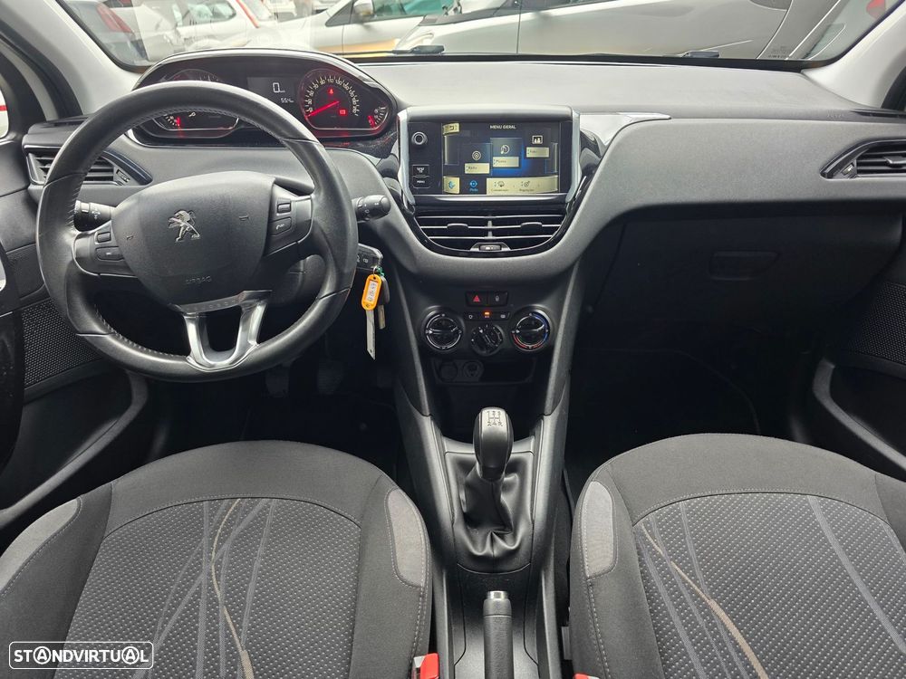 Peugeot 208 1.4 HDi Access - 5