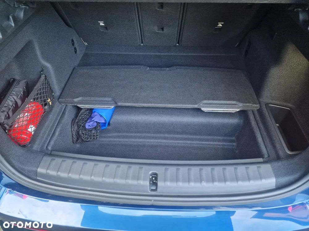 BMW iX1 xDrive30 66.5kWh xLine - 19