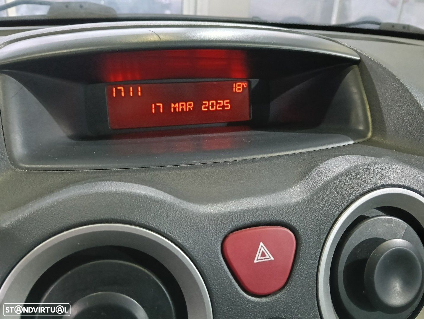 Citroën C3 1.4 HDi Exclusive - 21