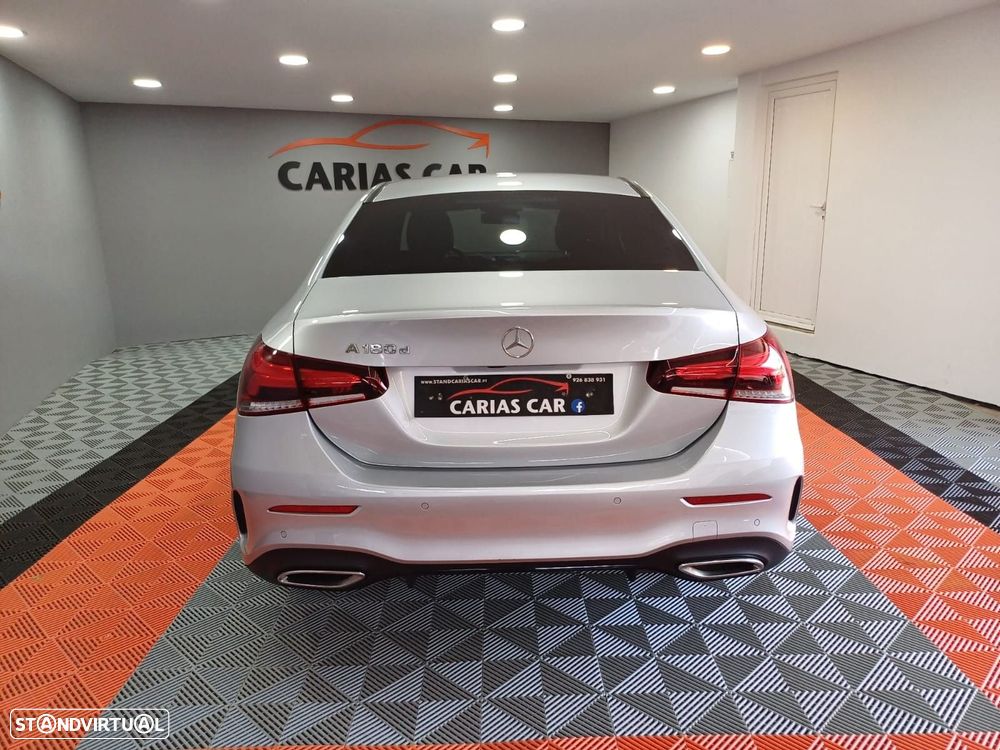 Mercedes-Benz A 180 Limousine - 4