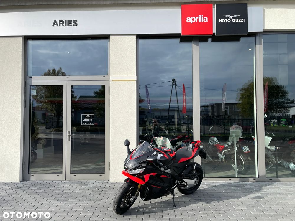 Aprilia RSV - 28