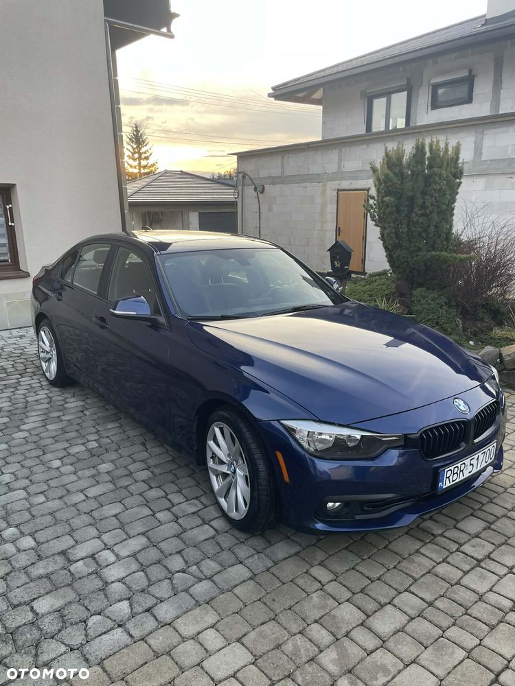 BMW Seria 3 320i xDrive Edition M Sport Shadow - 3