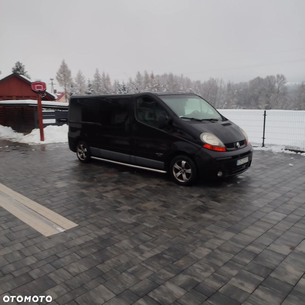 Renault Trafic - 1