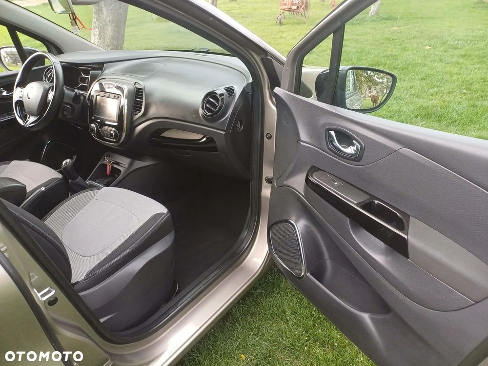 Renault Captur - 12