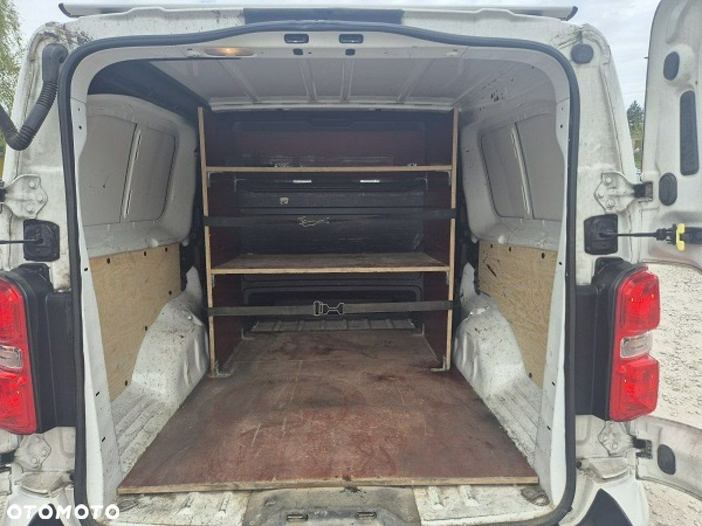 Opel Vivaro - 14