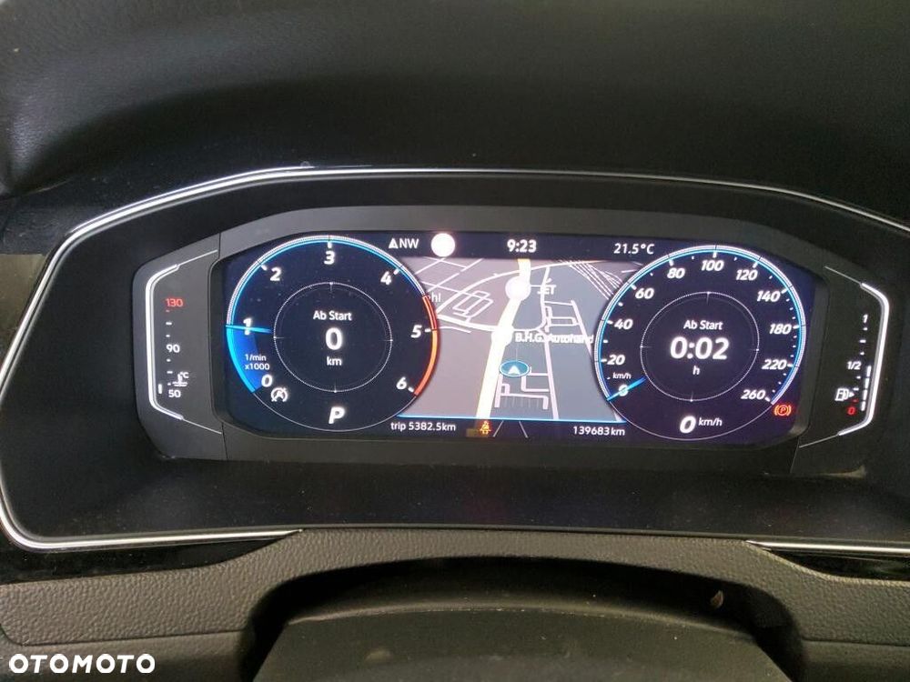 Volkswagen Passat Variant 2.0 TDI EVO Business DSG - 3