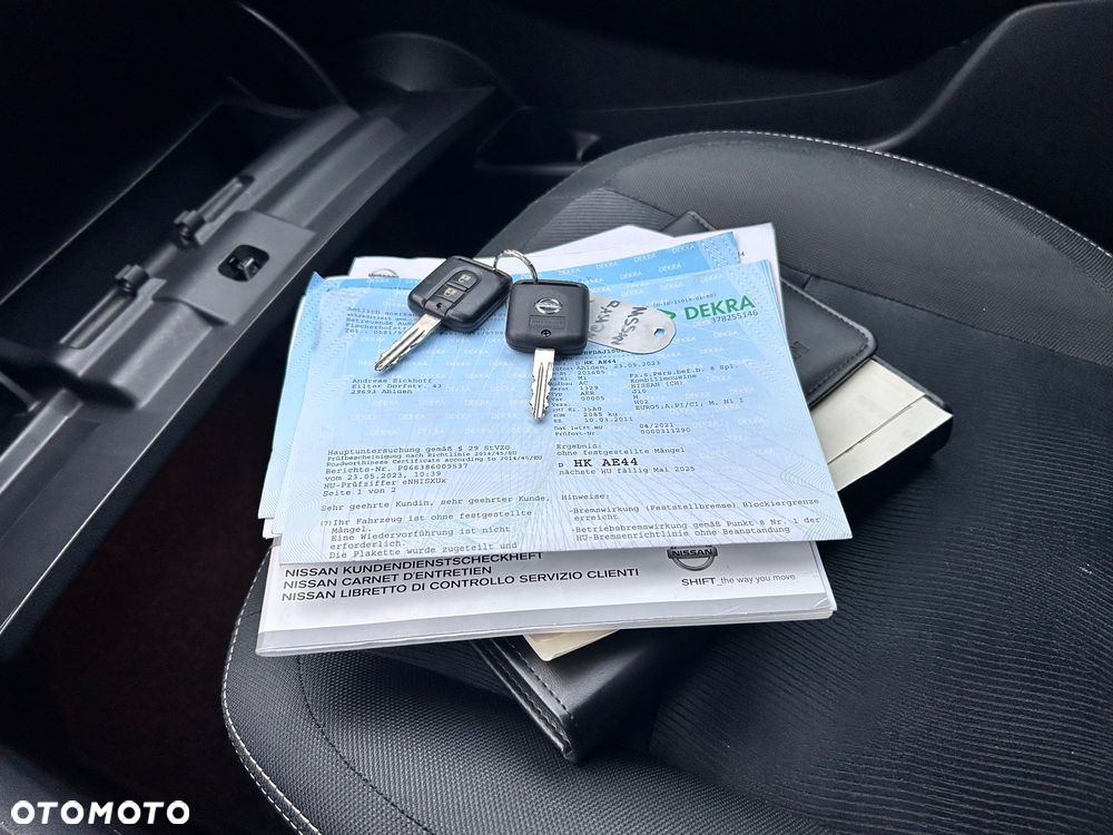 Nissan Qashqai 2.0 dCi DPF tekna - 25