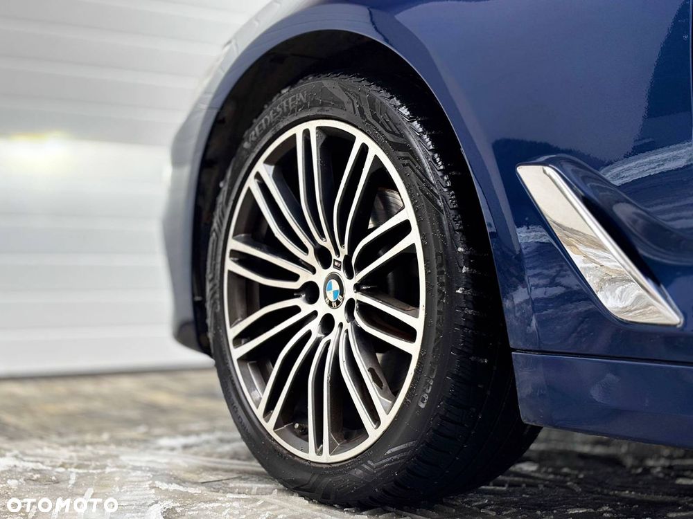 BMW Seria 5 520d xDrive Luxury Line - 5