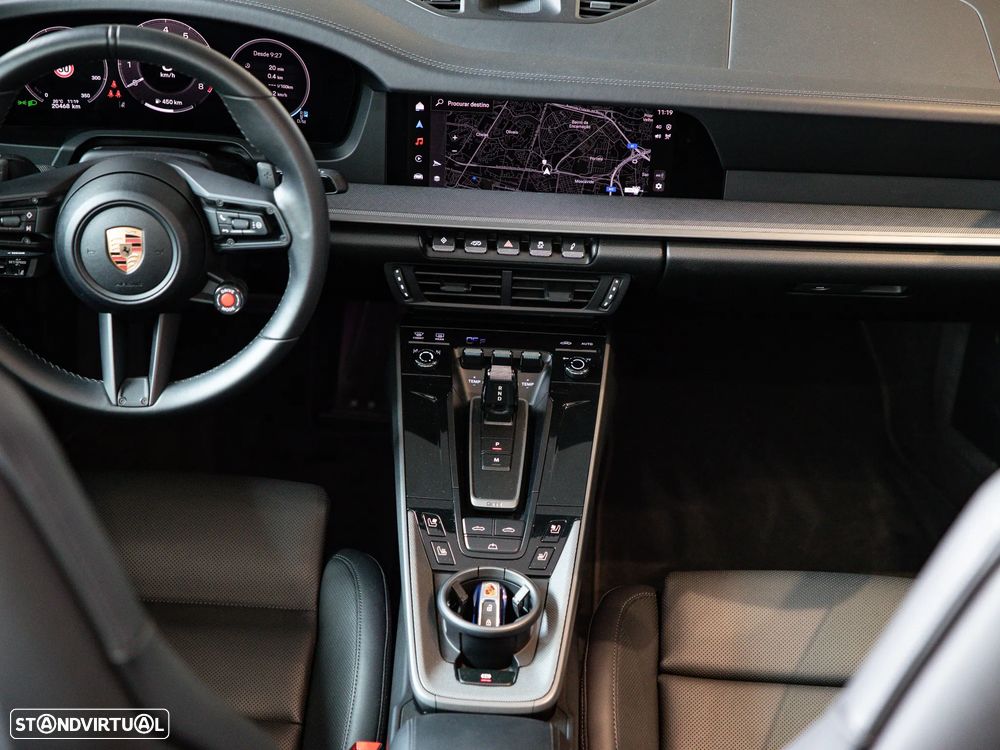 Porsche 911 (992) Carrera S - 37