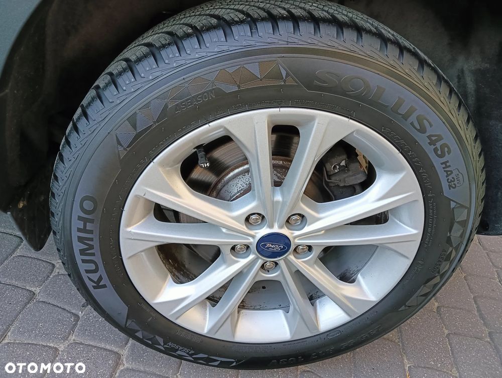 Ford Kuga - 6