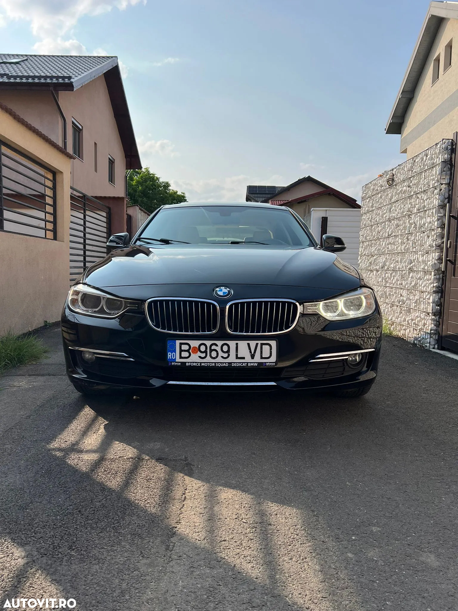 BMW Seria 3 - 18