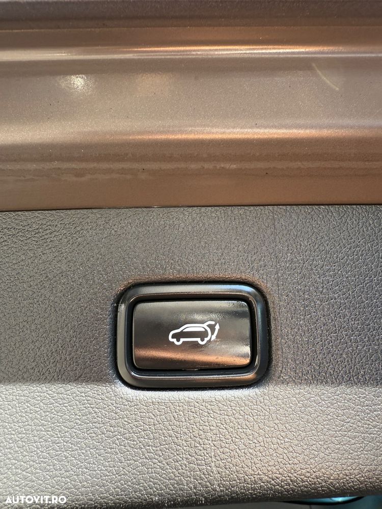 Hyundai Tucson 2.0 CRDI 2WD Style - 11