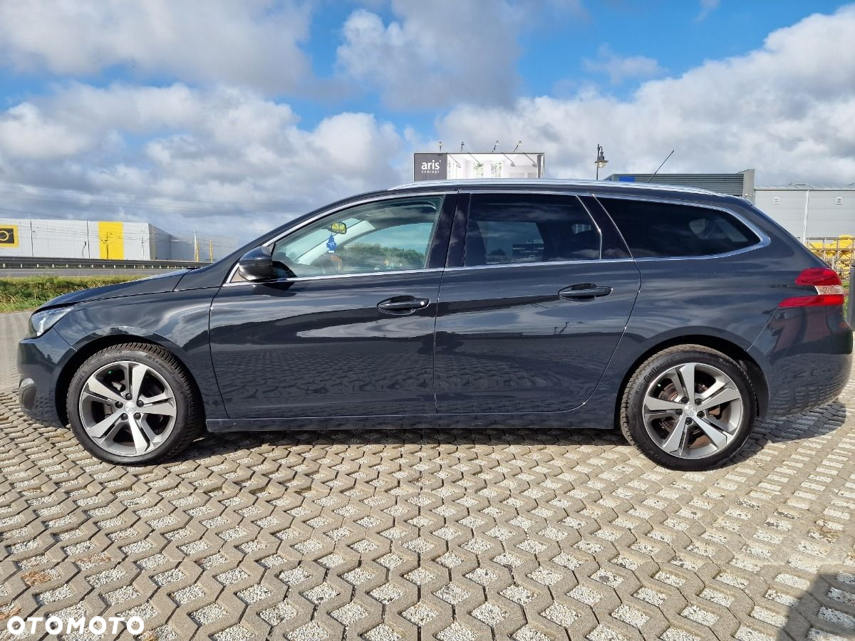 Peugeot 308 - 3