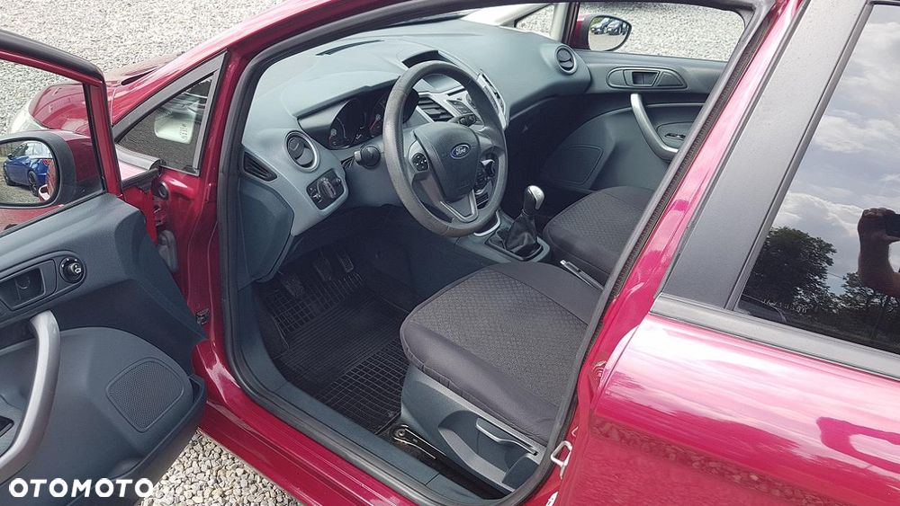 Ford Fiesta 1.4 TDCI - 22