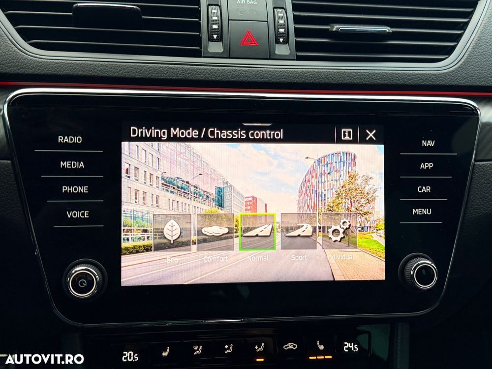 Skoda Superb 2.0 TSI DSG 4X4 Sportline - 20