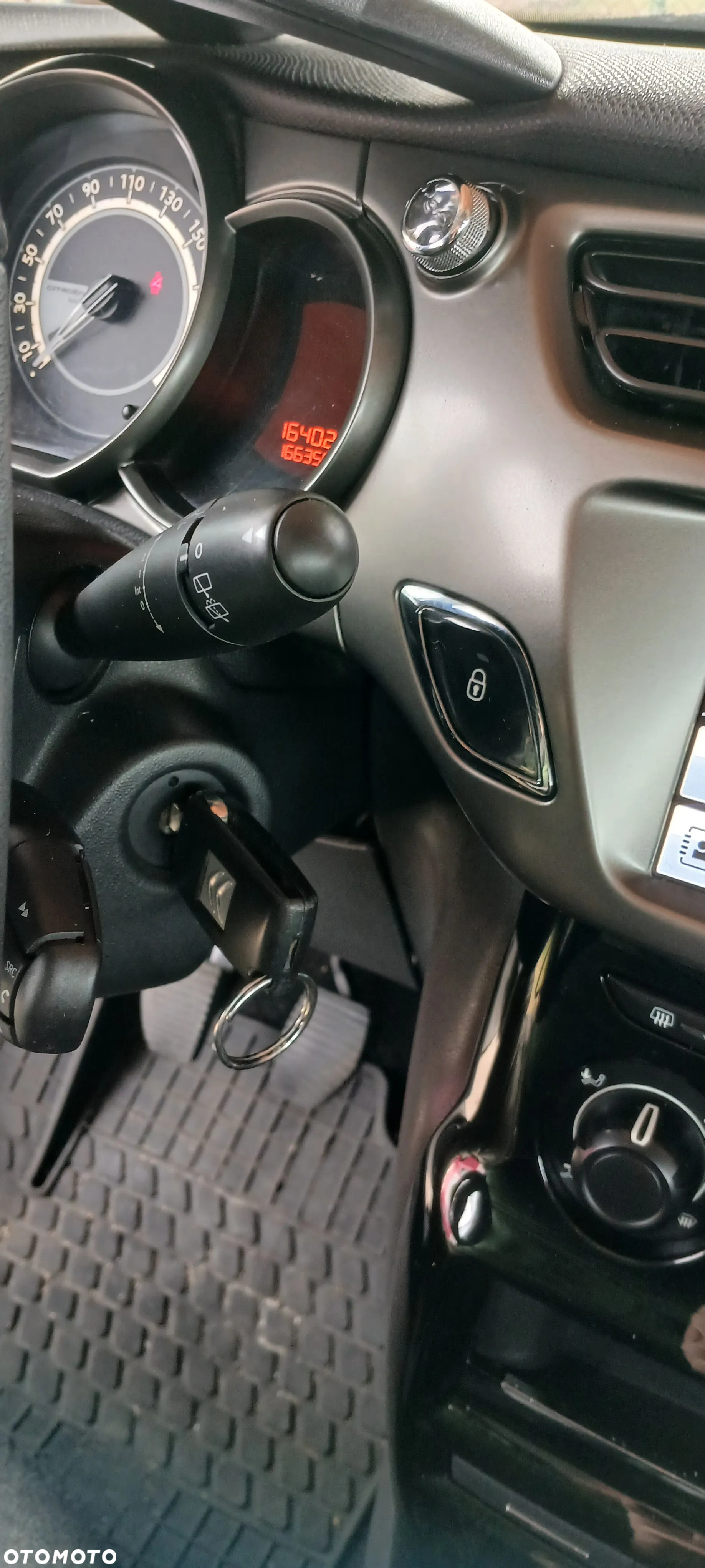 Citroën C3 1.2 PureTech Exclusive - 10