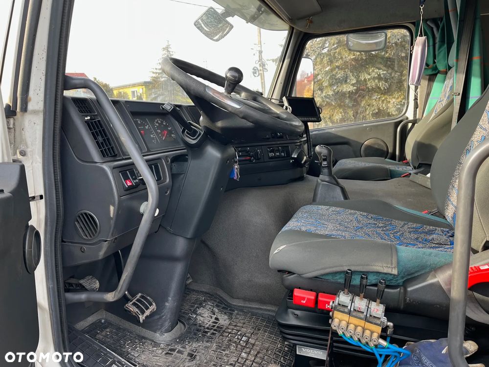 Volvo FM 12  6X4 - 12