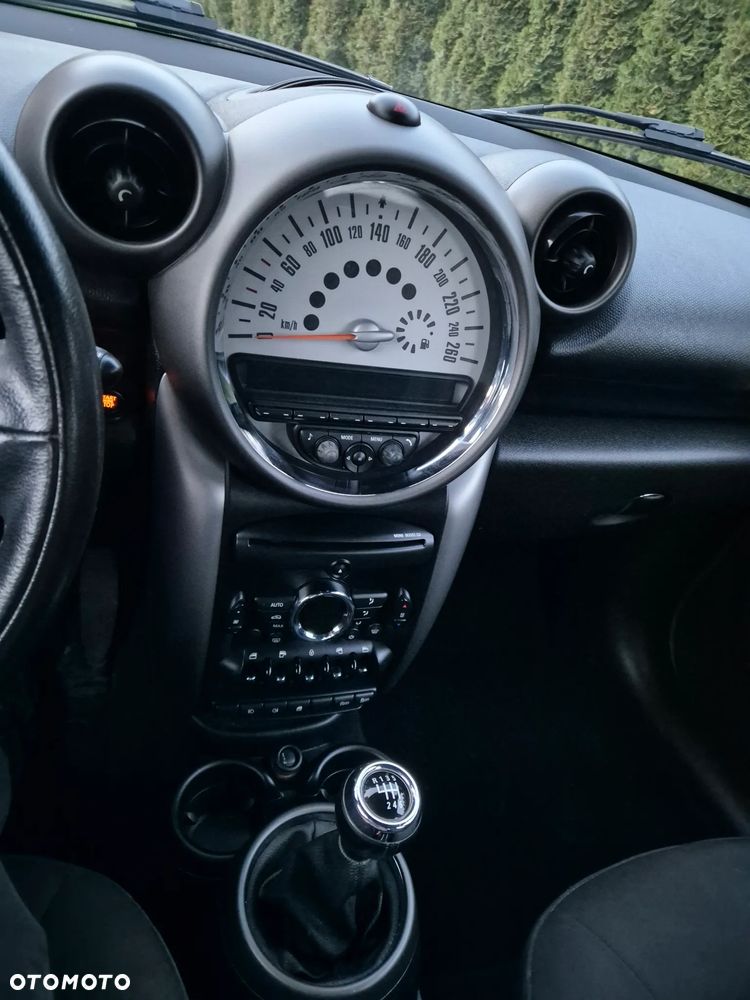 MINI Countryman One - 16