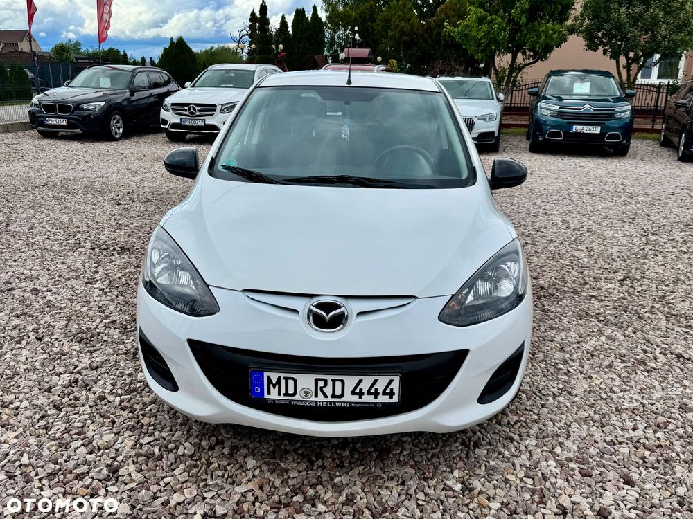 Mazda 2 - 18