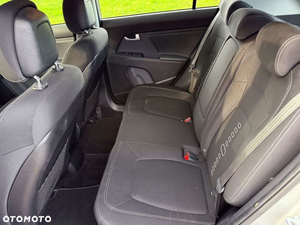 Kia Sportage - 10
