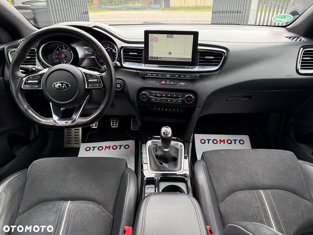Kia ProCeed 1.4 T-GDI GT Line - 11