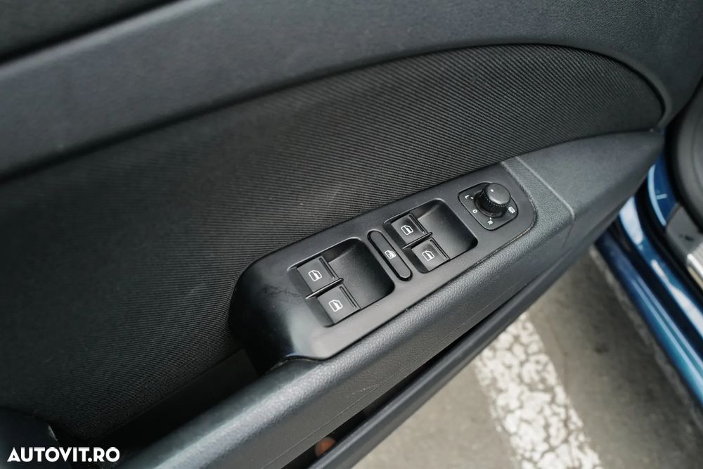 Skoda Superb 2.0 TDI Elegance DSG - 15