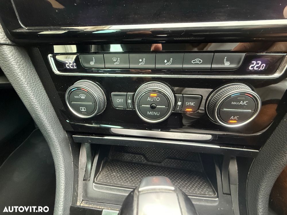 Volkswagen Golf 2.0 TDI SCR DSG United - 40