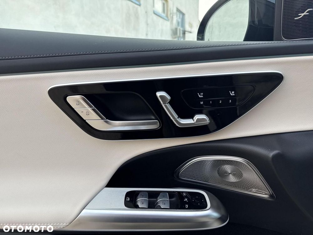 Mercedes-Benz Klasa E - 12