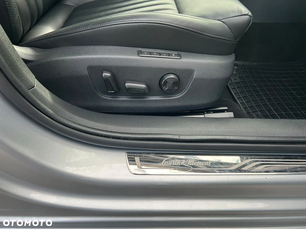 Skoda Superb 2.0 TDI L&K DSG - 37