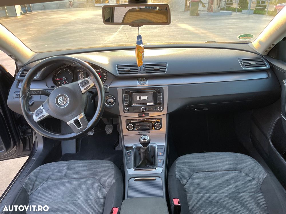 VOLKSWAGEN Passat 2011 — imagine 8