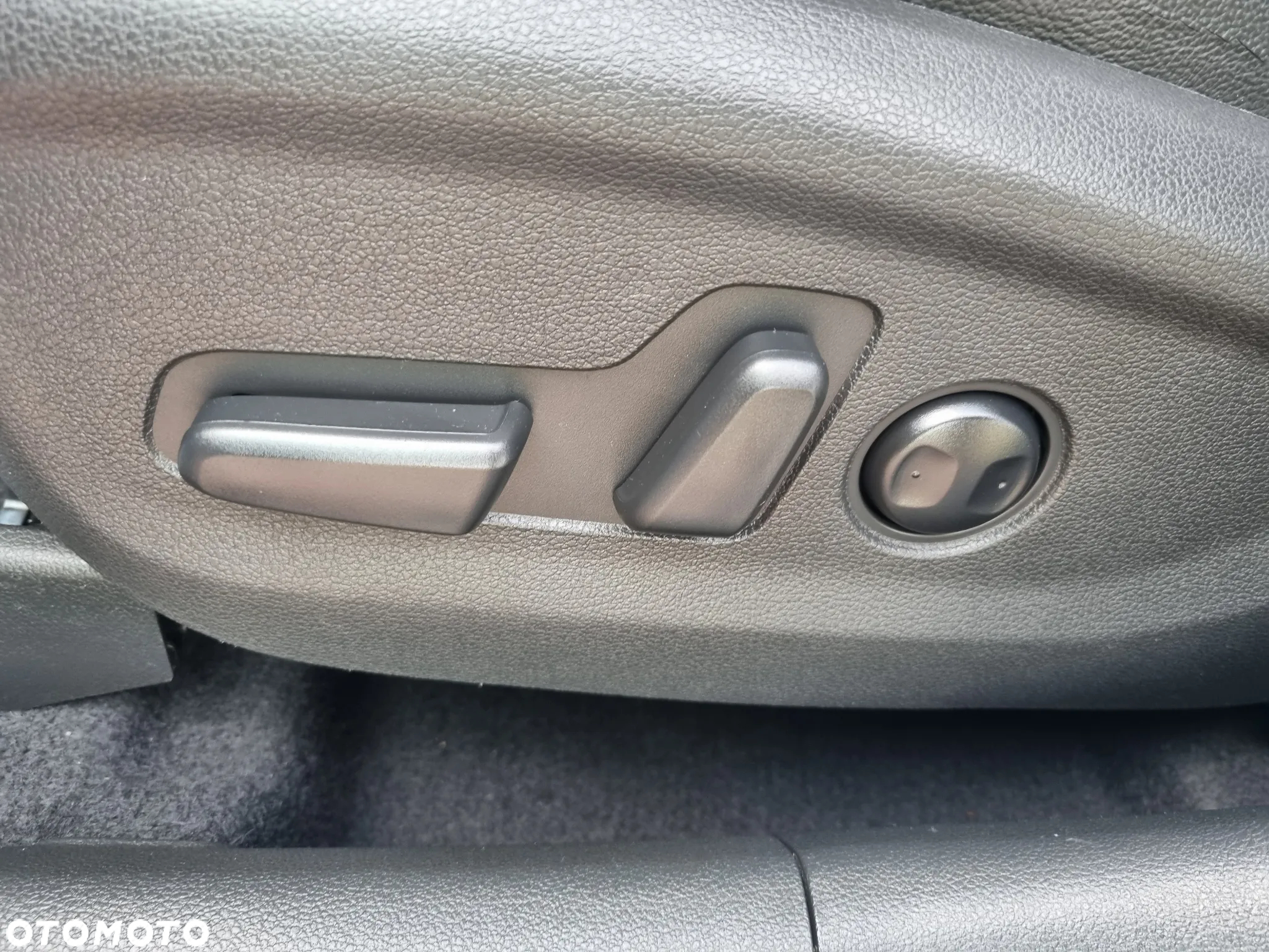 Hyundai Tucson 2.0 CRDI Premium 4WD - 26