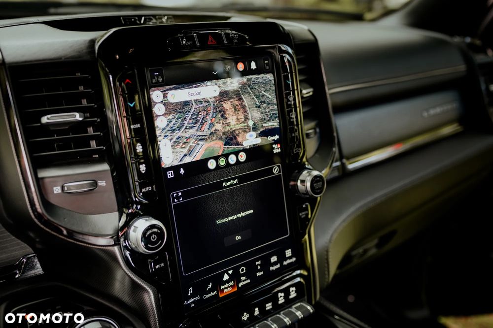 RAM 1500 5.7 Crew Cab Limited - 31