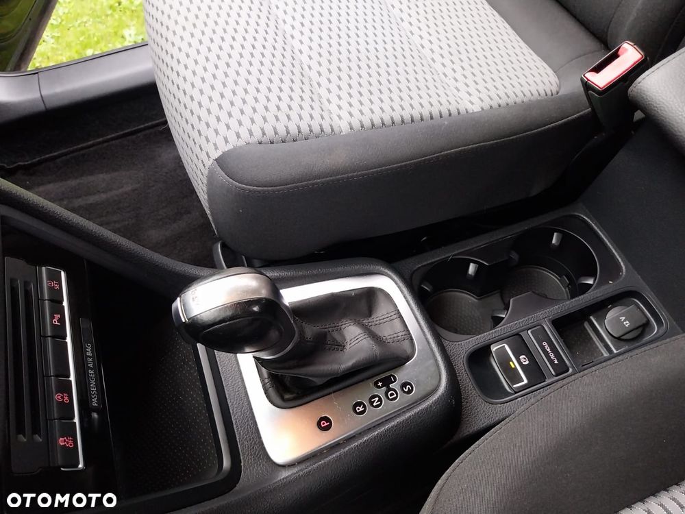 Volkswagen Sharan - 29