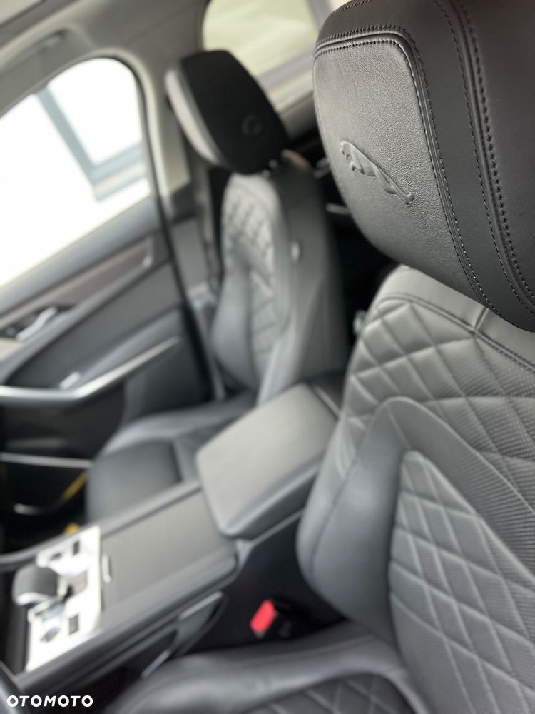 Jaguar F-Pace P250 AWD R-Dynamic S - 13