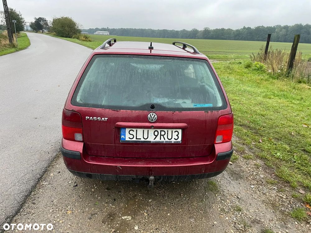 Volkswagen Passat 1.9 TDI Comfortline - 7