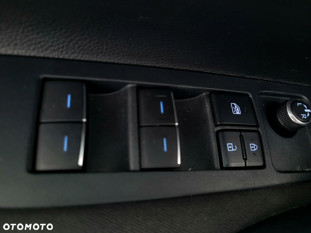 Toyota Corolla 1.6 Comfort - 8