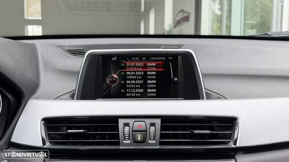 BMW X1 16 d sDrive - 29