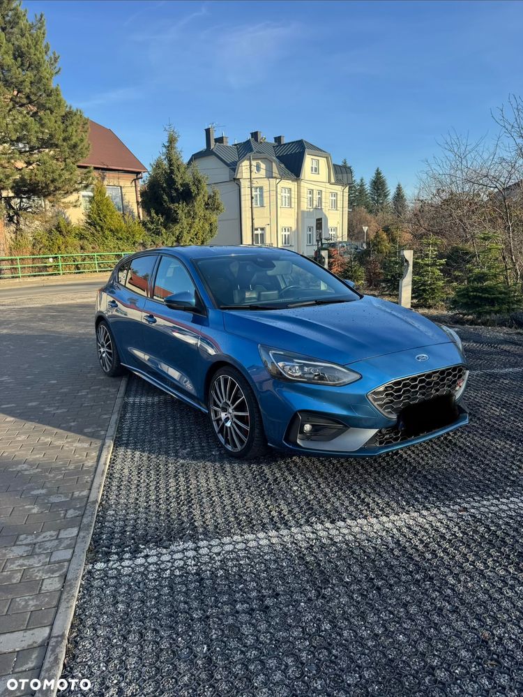 Ford Focus 2.3 EcoBoost ST - 18