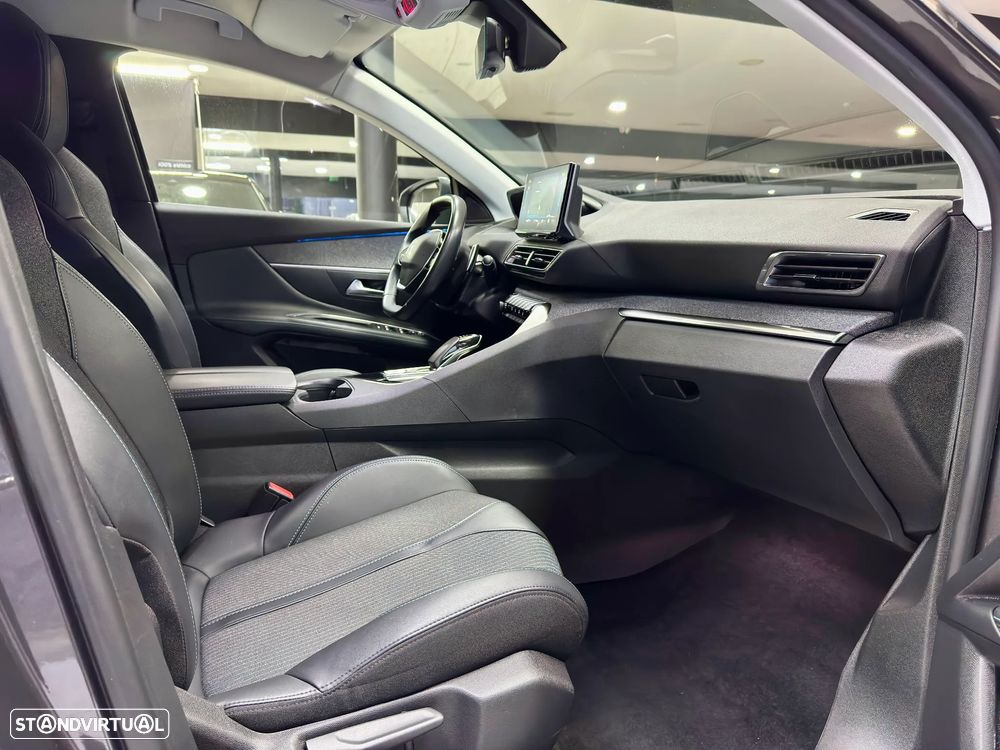 Peugeot 3008 1.6 Hybrid GT Pack e-EAT8 - 27